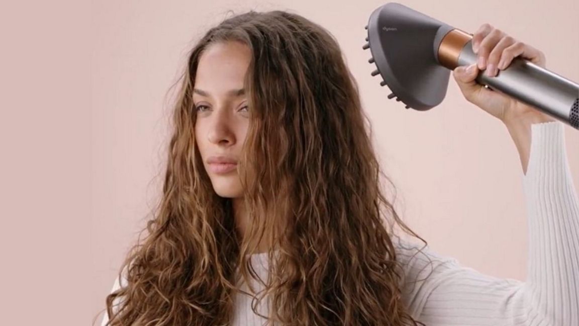 DYSON Airwrap™ Multi-Haarstyler und -trockner Complete Long Volumise bei Outletpreise.com online bestellen